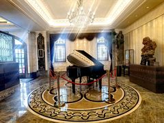 -东湖宾馆金玫瑰酒吧