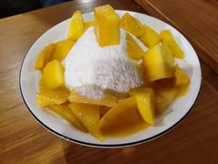 芒果牛奶绵绵冰-Thanks美式餐厅(汉堡咖啡店)