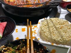 -钢管厂五区小郡肝串串香(奥克斯广场锦城万达店)