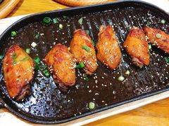 -老东镇啤酒屋海鲜加工·蒸汽海鲜·海鲜烧烤(台东店)