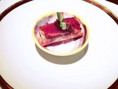 -运·中餐厅(成都华尔道夫酒店)