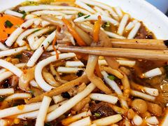 -黔阿牛菌汤牛肉粉全牛火锅(喷水池店)
