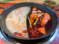 -赵美丽·重庆社区火锅·直营店(火车东站·中豪国际店)