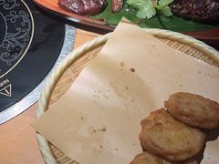 -吃饭皇帝大(长宁龙之梦店)