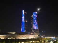 -南京眼步行桥
