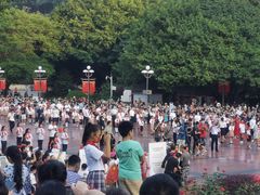 -重庆人民广场