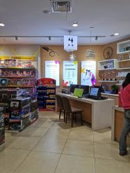 -孩子王(静安大融城店)