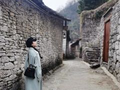 -高荡千年布依古寨旅游景区