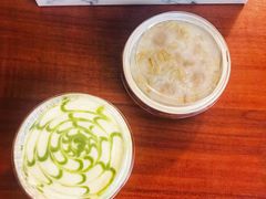 旋转拉花奶盖-元氏钵仔糕(北京路店)