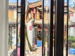 -桥边小楼·手工云南菜·古城观景小楼
