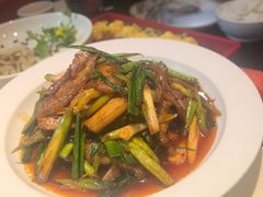 -辣尚瘾·烤鱼·新川菜(牡丹园直营店)