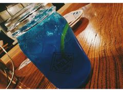 -I HOLIC艾豪丽披萨(KKone店)