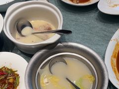 -凤凰园烤鸭店·唐山菜·传承花椒肉(老唐丰路店)