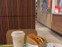 -麦当劳(百联西郊购物中心店)
