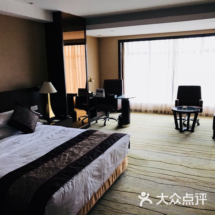 芜湖新百金陵大酒店