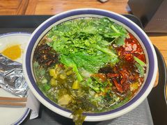 -云阿蛮云南生烫牛肉米线(奉贤路店)