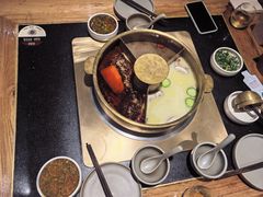 -巴奴毛肚火锅(九洲店)