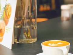 拿铁-明谦·Coffee&Cocktail Bar(美您公园店)