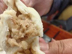 猪肉三鲜包子-天兴居(鲜鱼口街店)
