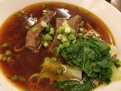 -尊品原汁牛肉面