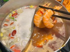 -金滏山·烤肉海鲜火锅自助(襄阳万达店)