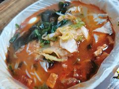 -二钢串叔麻辣烫(华龙大厦店)
