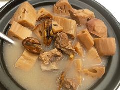 -品泉餐厅·大盆鱼·走地鸡