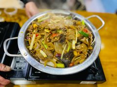 干锅带皮牛肉-鎮遠鏢局·大河關飯莊