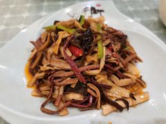 -小厨子私房菜·云南美食店