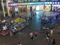 -泰州时尚莱迪购物广场(坡子街商业步行街店)