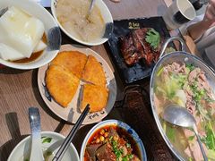 -肖四女乐山跷脚牛肉(世博源店)