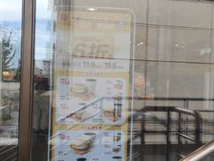 -麦当劳(军博店)
