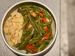 豆角丝炒肉拌行面-日上三甘(三里屯店)