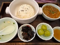 -蟹上黄·蟹黄面·江南糖水(人民广场店)