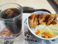 照烧煎鸡饭-吉野家(长沙五一广场IFS店)