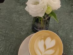 -东湖宾馆金玫瑰酒吧