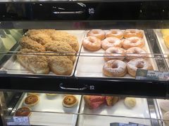 -Caidie Bakery采蝶轩(百越店)