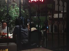 -沪小胖小龙虾(淮海中路旗舰店)