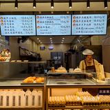 红豆手撕面包红豆馅料充足，甜度适中