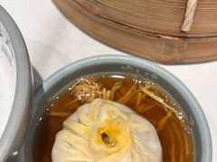 -馋三尺蟹粉小笼(人民广场店)