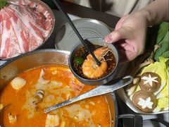 -喃喃椰·糟粕醋·椰子鸡火锅(七堡花园店)
