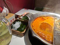 -九鼎轩脆毛肚火锅(三钢里店)