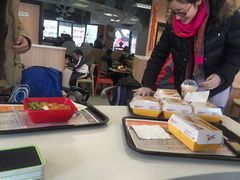 -肯德基(岱宗店)