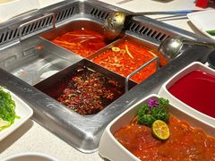 -海底捞火锅鲜切牛肉主题店(长寿路店)