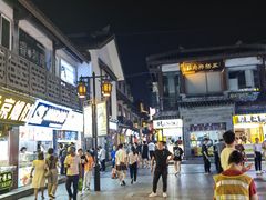 -南门头上美食街