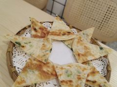 葱油饼-蒙自源米线大王(西村地铁站店)