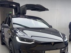 -TESLA 特斯拉(郑州正弘城体验店)