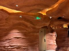 -幸栖洞穴设计酒店(成都春熙路店)