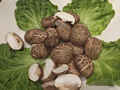 -金滏山·烤肉海鲜火锅自助(襄阳万达店)
