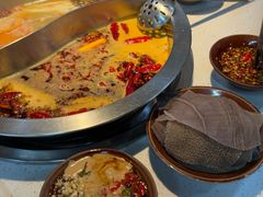 -芈重山老火锅(广州首店)